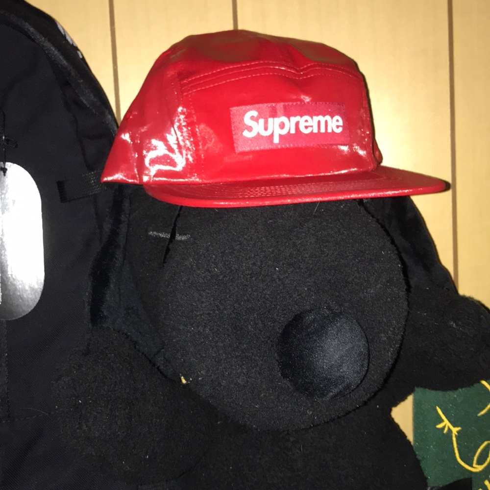 Supreme hat - Picture 2 of 2